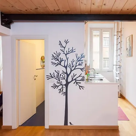 Apartment 8 Rome